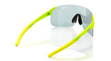 Load the image into the Gallery viewer, Neon Occhiale Sky 3.0  AIR - Yellow Fotocromatico Red