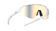 Carica l'immagine nel visualizzatore di Gallery, Neon Occhiale Arrow 2.0 AIR - White Fotocromatico Bronze