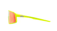 Carica l'immagine nel visualizzatore di Gallery, Neon Occhiale STRATUS - Yellow Fotocromatica Red