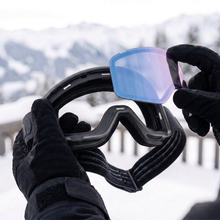 Carica l'immagine nel visualizzatore di Gallery, Neon Maschera Magnetica ICE - Gun Fotocromatica Blue S1-3