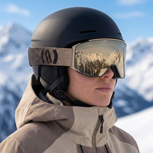 Load the image into the Gallery viewer, Neon Arctic Magnetic Mask - Black Violet